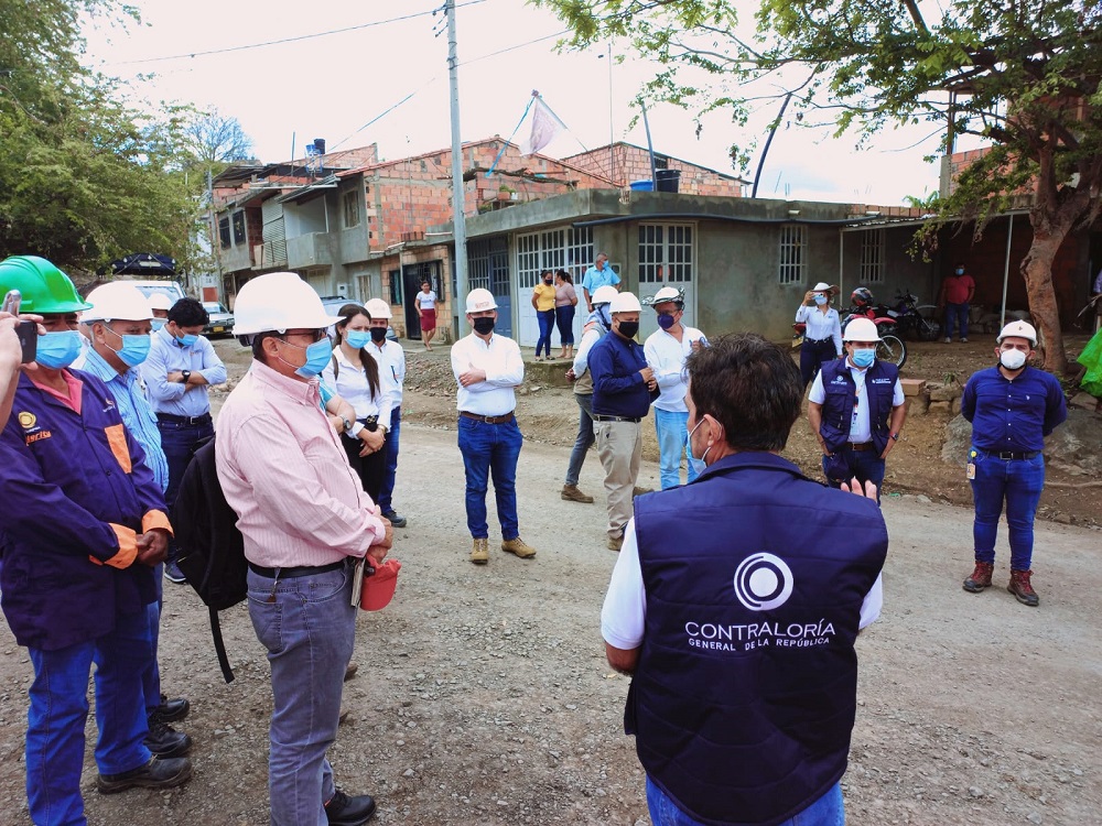 Contralor A General Le Puso La Lupa A Obras Inconclusas En Santander