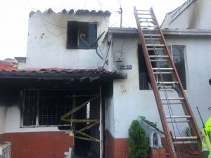 Incendio en barrio Los Rosales deja cinco muertos.