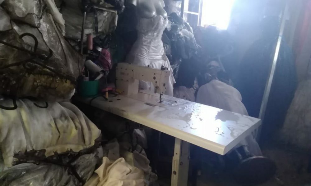 Incendió acabó con local de vestidos para novias y quinceañeras