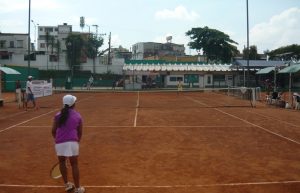 Santander entra en la onda de los torneos UTR de tenis para ganar becas universitarias en USA 