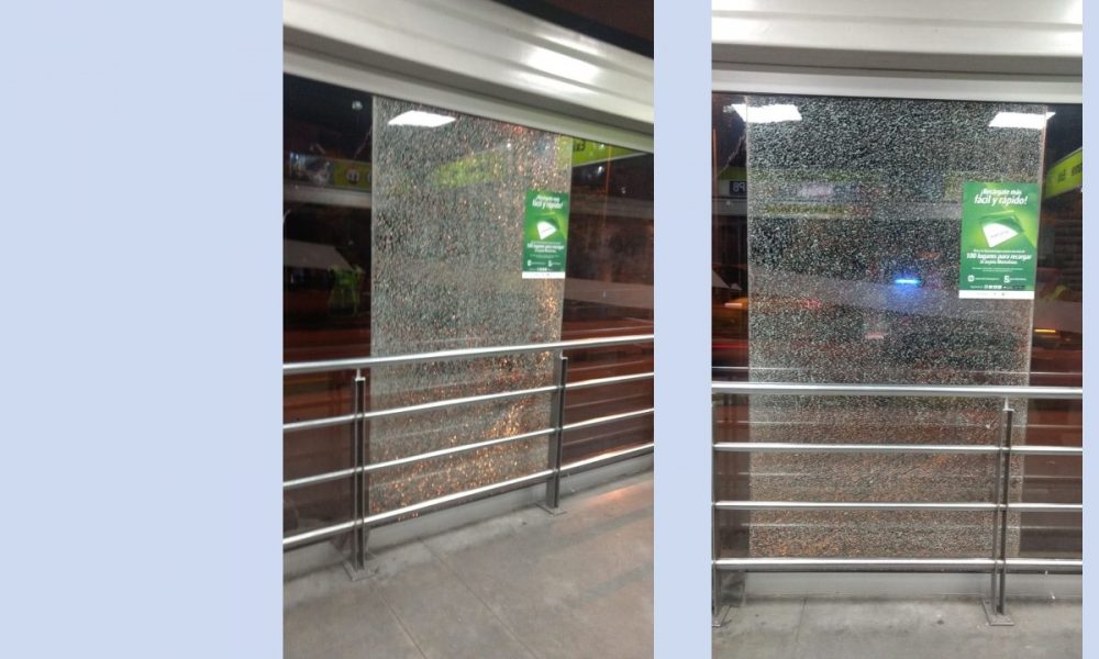 Atacadas estaciones de Metrolínea Payador y Provenza Central