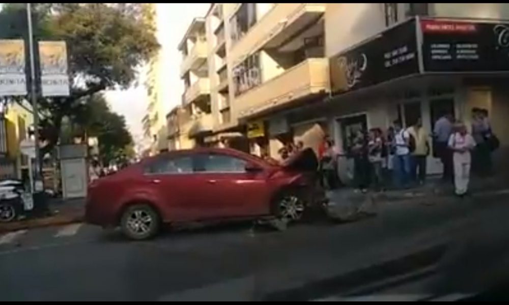 Choque violento en la calle 36 con carrera 22 en Bucaramanga