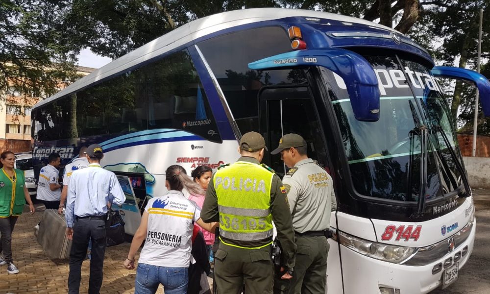 Policía Nacional hace seguimiento a migrantes venezolanos.