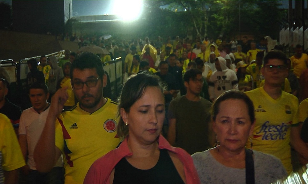 Hinchas leopardos salieron felices del Alfonso López