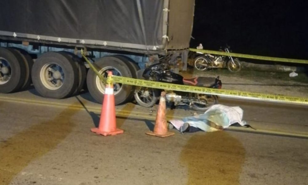 Motociclista murió en la vía Rionegro - El Playón