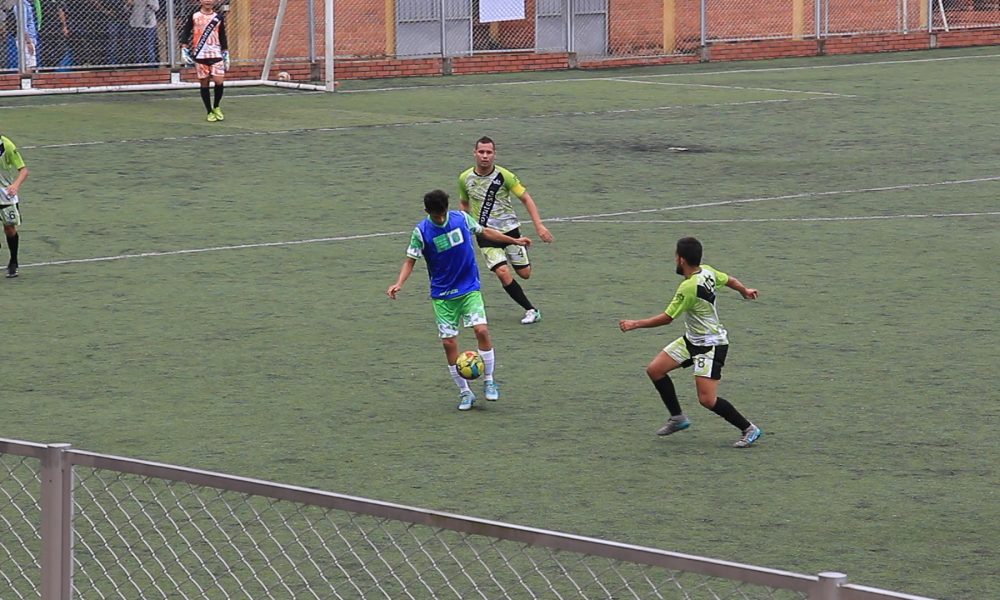 LAS UTS VENCIERON A LA UIS Y JUGARÁ FINAL REGIONAL MASCULINA DEL FÚTBOL ASCUN