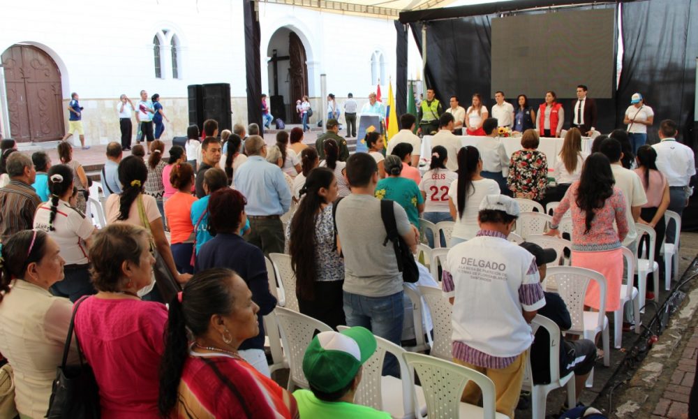 Floridablanca conmemoró Día Nacional de la memoria