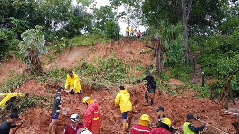 Un deslizamiento provocó una tragedia en Barrancabermeja que cobra la vida de al menos 10 personas