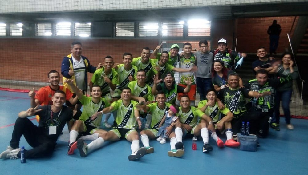 UTS derrotó 9x3 a la UIS y se coronó bicampeón del fútbol sala en final nacional Ascun