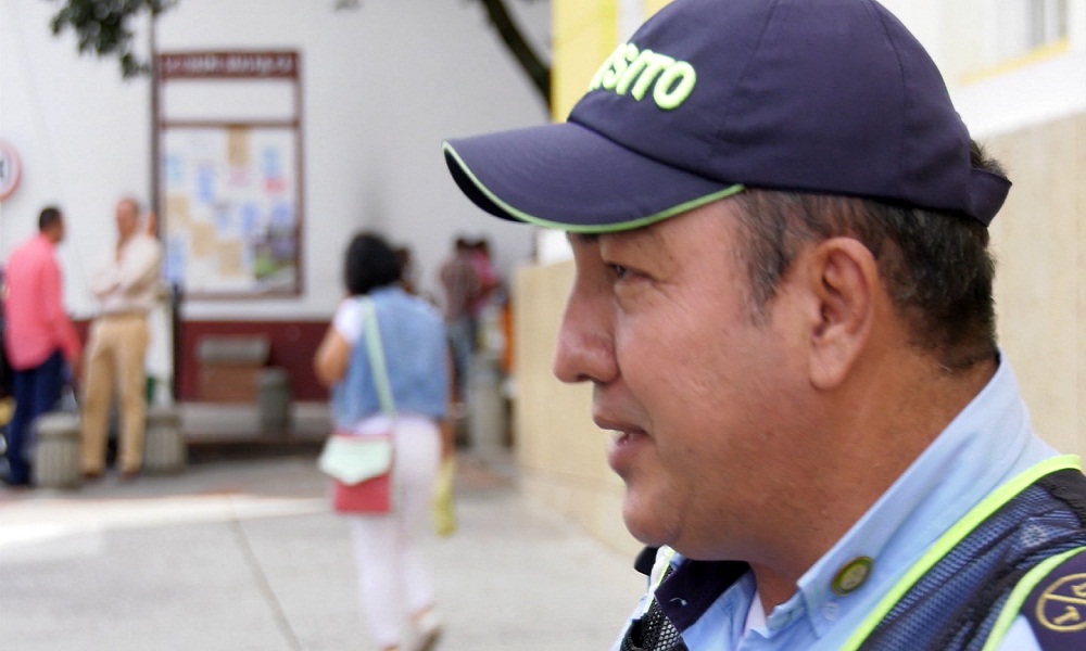 El presidente del sindicato de alféreces de Bucaramanga retó al Alcalde