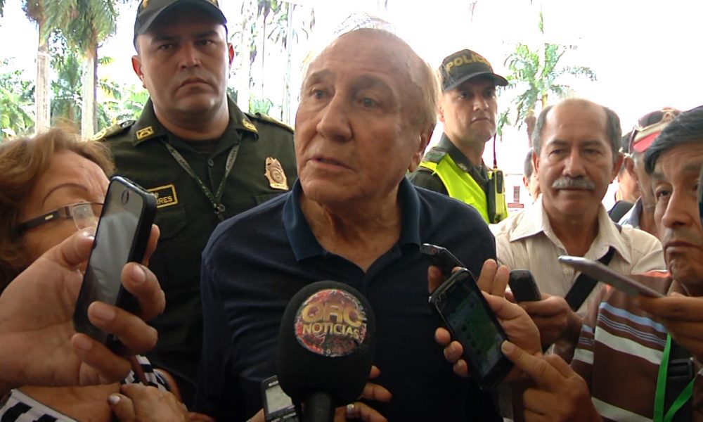 Alcalde Hernández Suárez acatará suspensión de tres meses