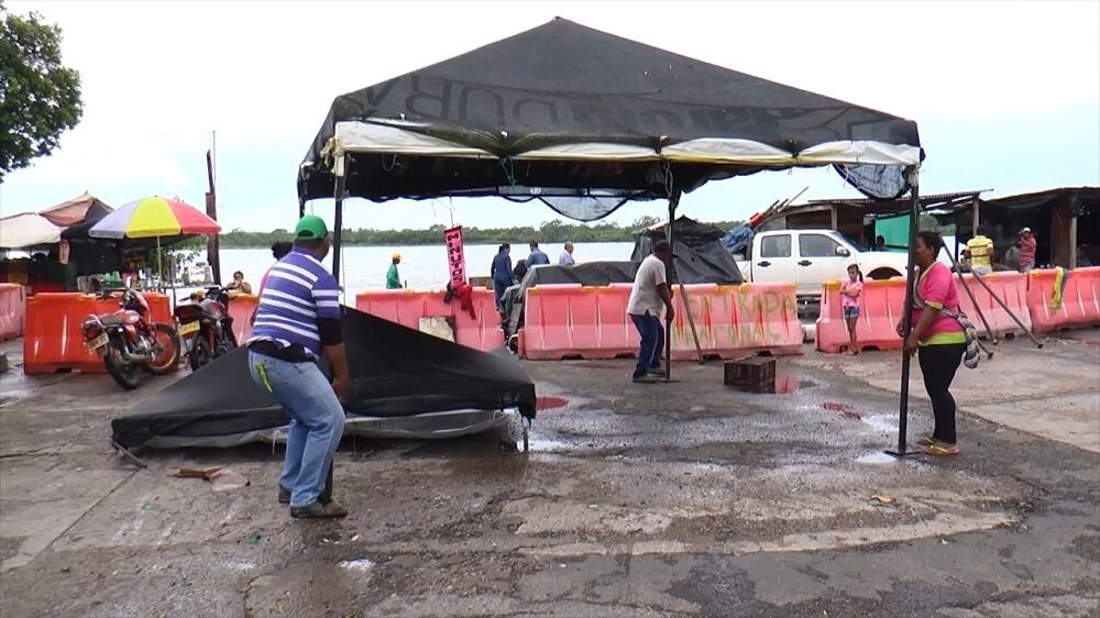 Paseo del Río en Barrancabermeja, afectado por fuerte aguaceroPaseo del Río en Barrancabermeja, afectado por fuerte aguacero