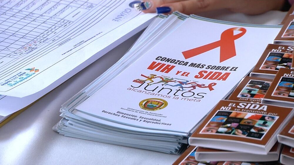Conmemoran Día de la lucha contra el SIDA