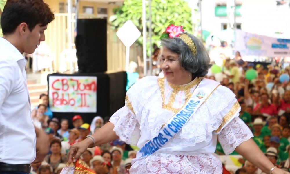 Más de 300 concursantes hicieron parte del Reinado Adulta Mayor en Floridablanca