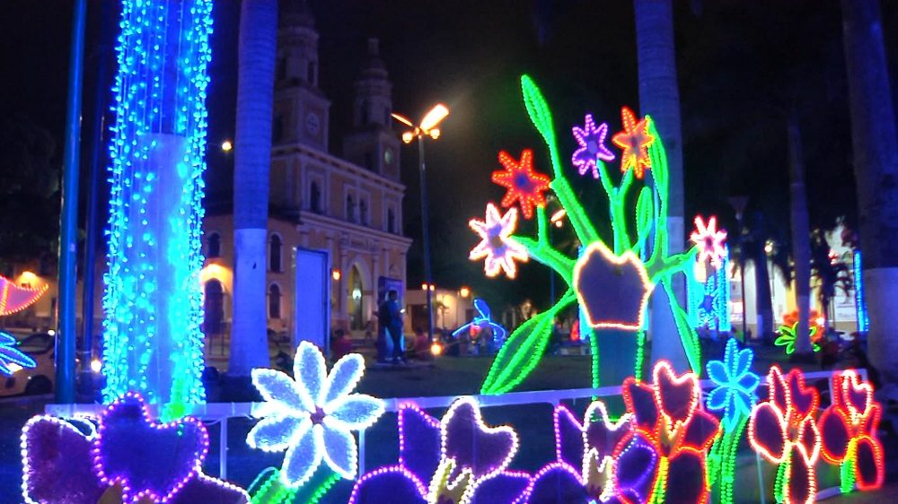 La ESSA premió a 10 municipios de Santander con iluminación navideña
