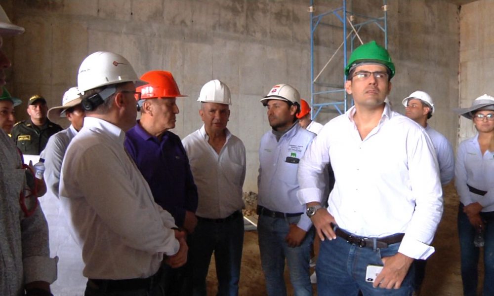 Gerente de Metrolínea y alcaldes de Bucaramanga y Piedecuesta visitaron obras en portal