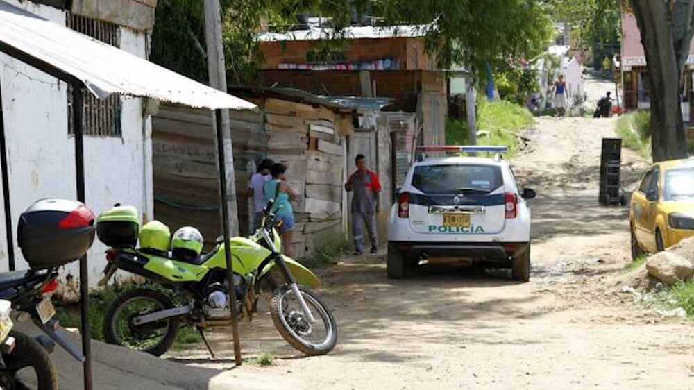 Unidades de Policía capturaron a un presunto asesino de dos hombres en hechos ocurridos en el asentamiento El Mirador, en el norte de Bucaramanga.