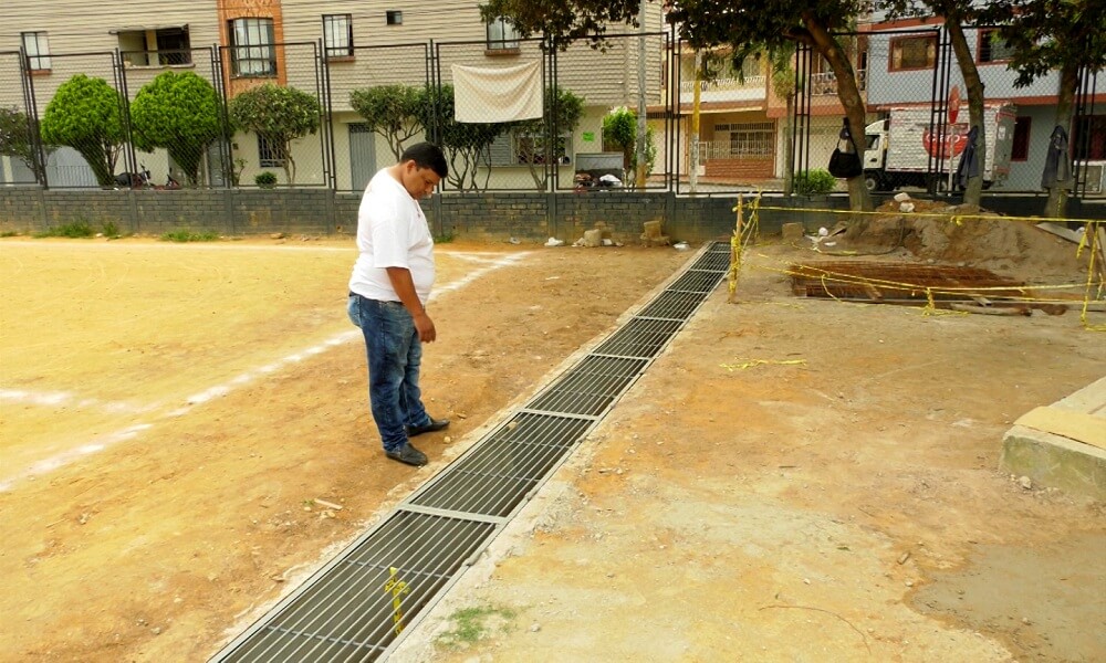 Vecinos de Candiles y San Miguel inconformes con obras en sus sectores