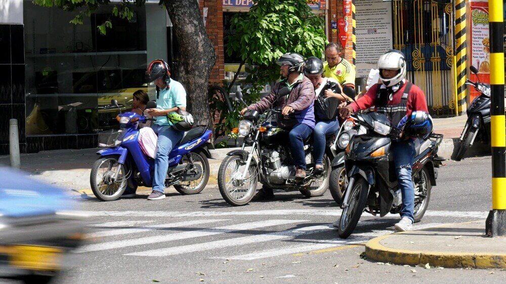 Los motociclistas se mostraron inconformes con levantamiento de P&P solo para particulares