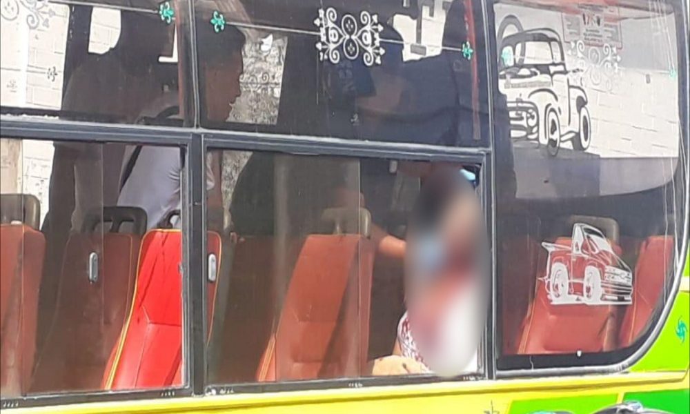 Policía ofrece recompensa para ubicar asesino de una mujer que iba en un bus en Bucaramanga