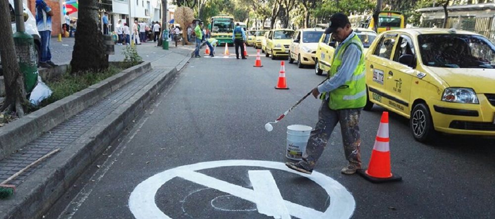 Además de solicitar que se instalen reductores de velocidad, los vecinos del transitado sector piden semáforos en las intersecciones viales.