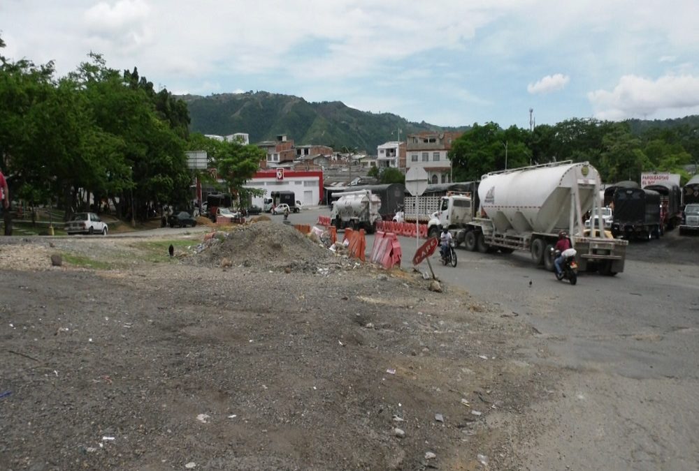 Más de una década de retrasos en doble calzada del norte de Bucaramanga