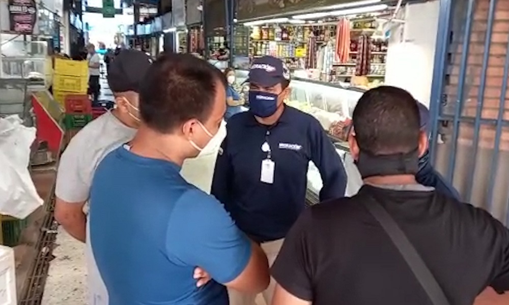 Imparten numerosos comparendos en Central de Abastos por no usar tapabocas