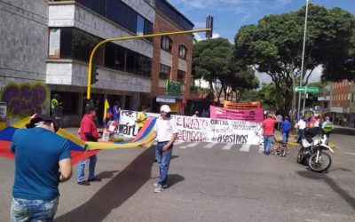 Protesta avanza en completa calma en Bucaramanga