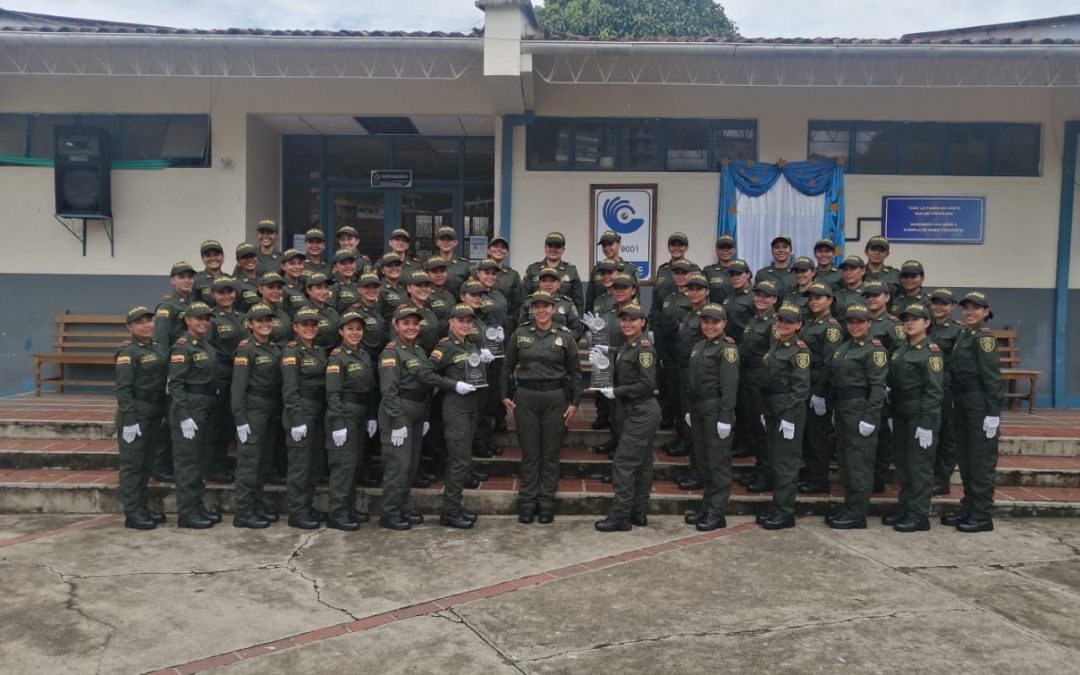 51 mujeres reforzarán la Policía de Santander