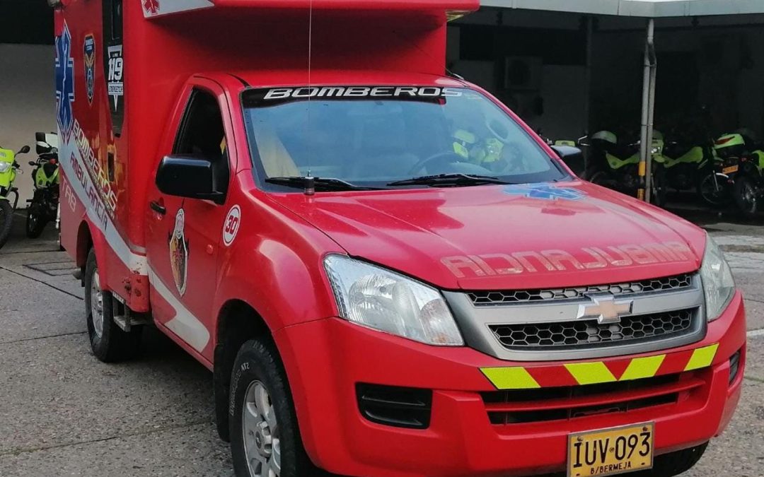 Investigan robo de ambulancia en Santander
