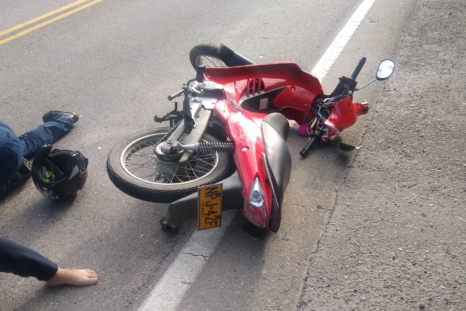 Accidente en la vía San Gil – Socorro cobró la vida de una mujer