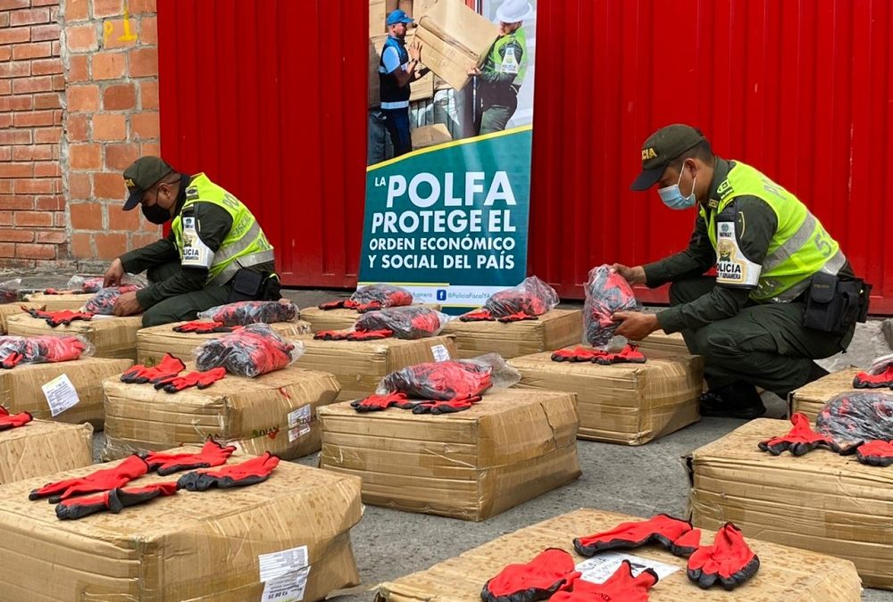 Video | Decomisan guantes de trabajo avaluados en más de $32 millones