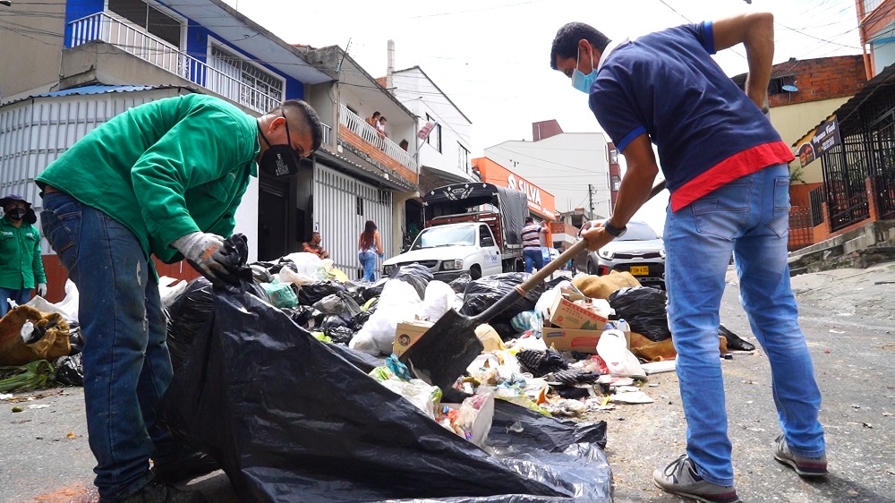 Basuras represadas en Floridablanca tardan 22 horas en llegar al relleno sanitario de Antioquia