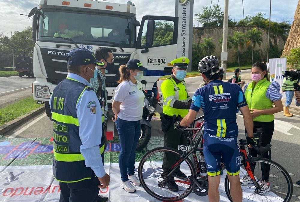 Campaña contra ‘Puntos Ciegos’ para prevenir accidentes en Floridablanca