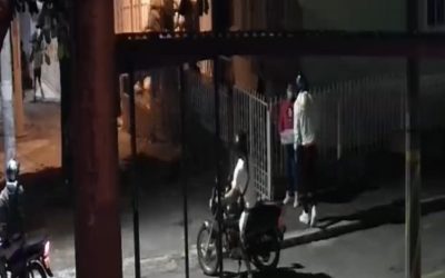 Insólito | En manada atracaron a una mujer en Floridablanca