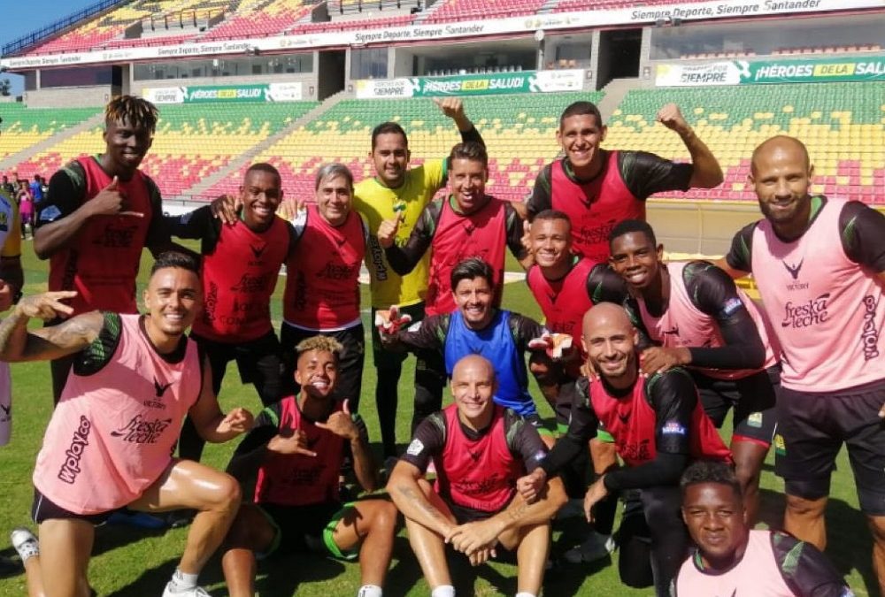 40 años después, Tiburones y Leopardos vuelven a jugar en el Alfonso López