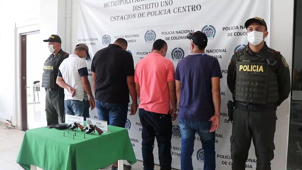 Atentos | Operativo permite la captura de tres atracadores y una presunta homicida
