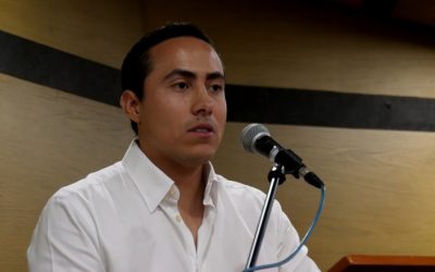 Fiscalía acusó a exgobernador Richard Aguilar