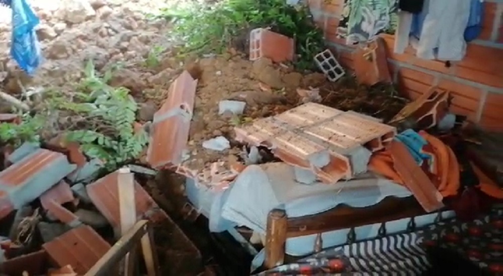 Graves afectaciones en sector rural de Bucaramanga por fuertes lluvias