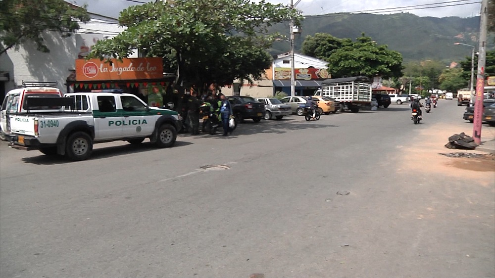 Insólito | Homicidio por el control de una bahía vehicular en Girón