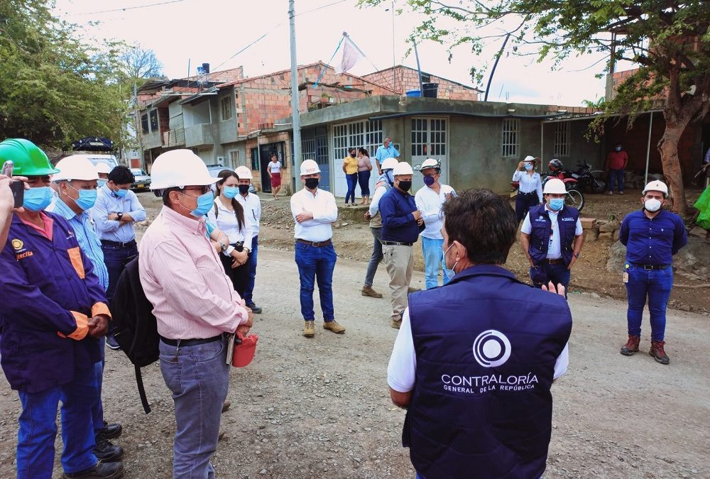 Contraloría General le puso la lupa a obras inconclusas en Santander