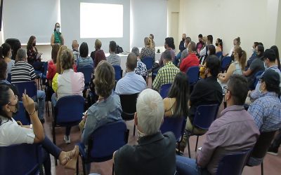 Docentes se capacitan en atención a menores para evitar el aumento de agresiones