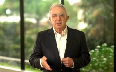 #EnVivo | «Mucho ayuda el que no hace estorbo»: Uribe