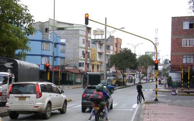 ¡Vuelven a funcionar semáforos de la 27 con 14!