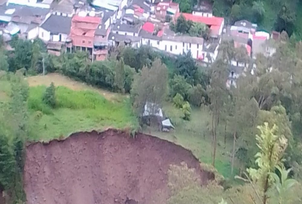 Atentos | Erosión tiene en alerta a los habitantes de Tona