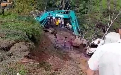 Comunidad mantiene bloqueada la transversal del Carare