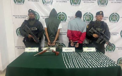 Cayeron dos hombres con droga y un arma de fuego en Bucaramanga