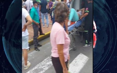 Motociclista fue embestida por un carro particular en Bucaramanga