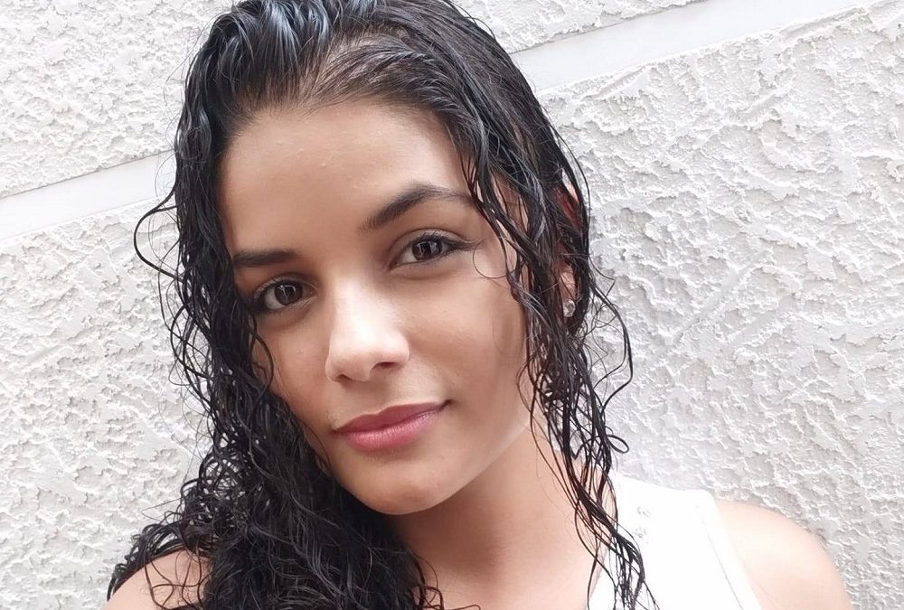 Joven murió cuando daba a luz a su bebé