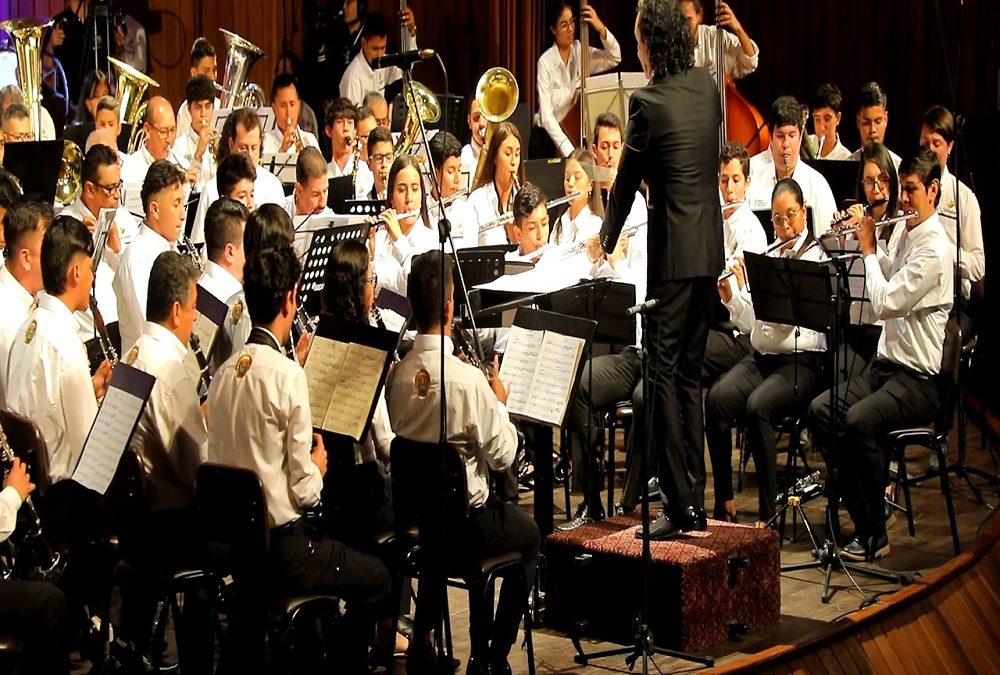Buscan talentos para fortalecer la Banda Sinfónica de Santander